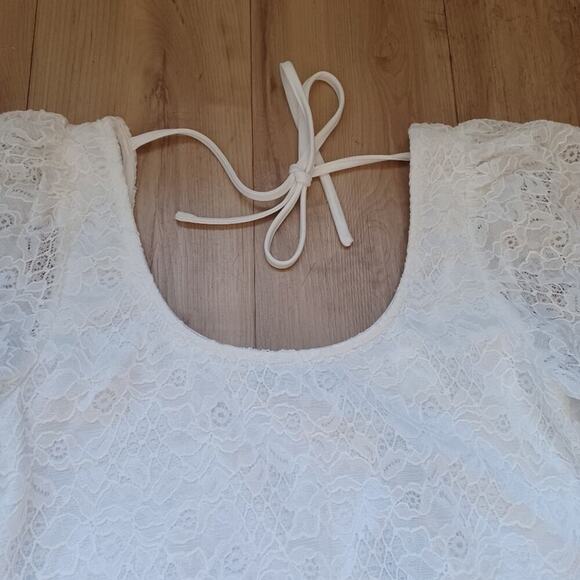 Lulus Stay Stunning Lace Skirt Set Off-White M NWT - Picture 9 of 12